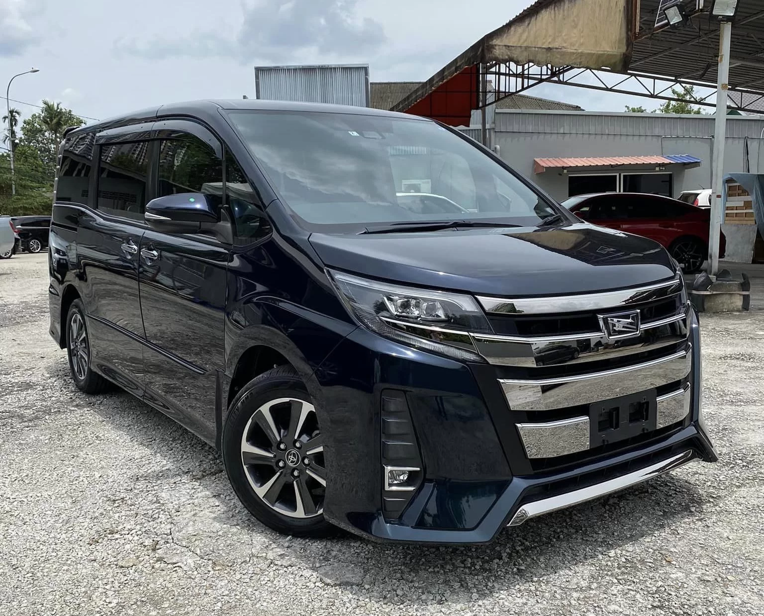 Toyota noah